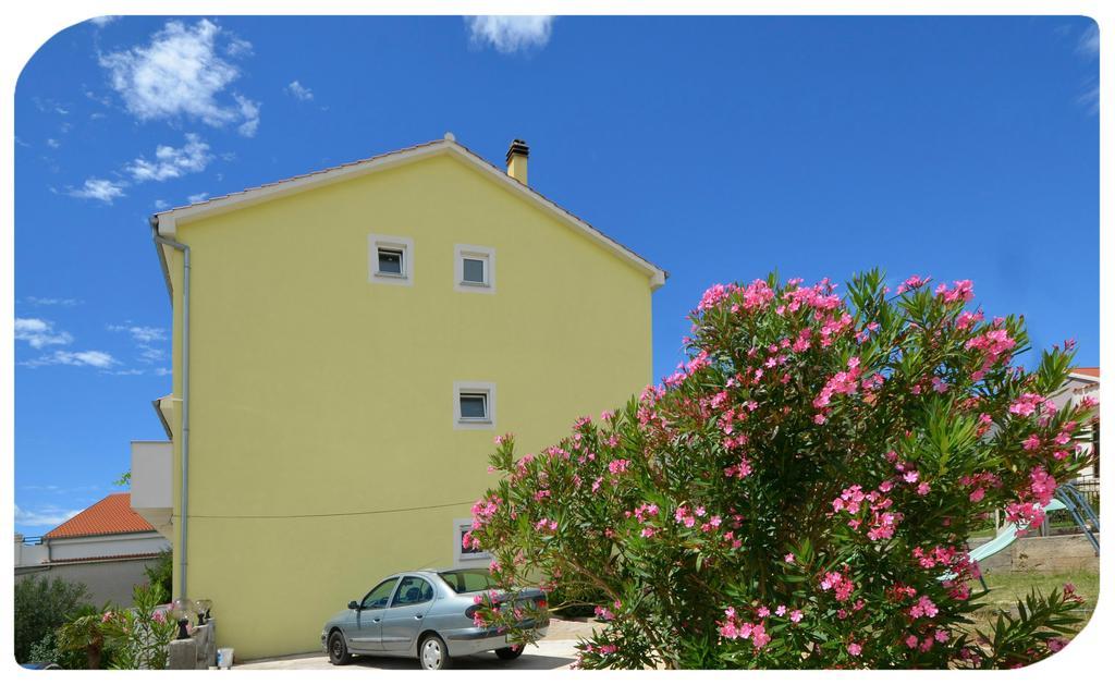 Aprtment Close To Center Zadar Ruang foto